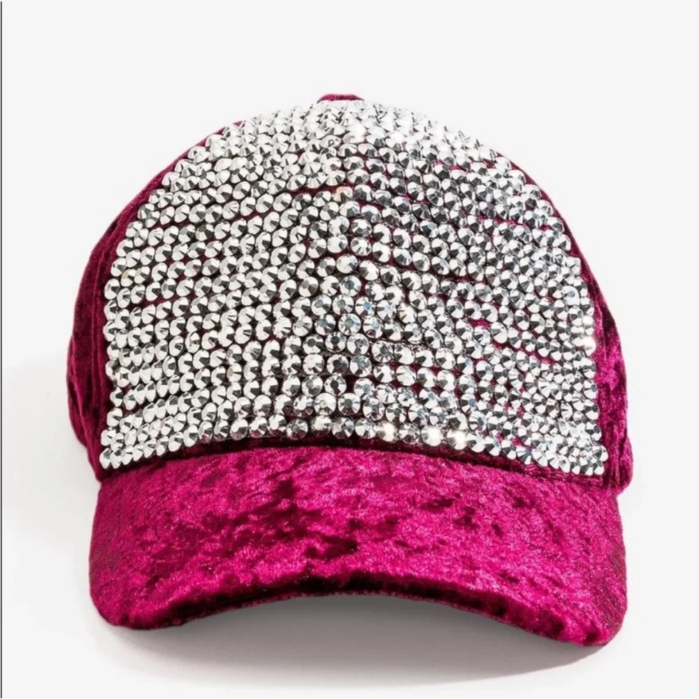 CRYSTAL VELVET CAP